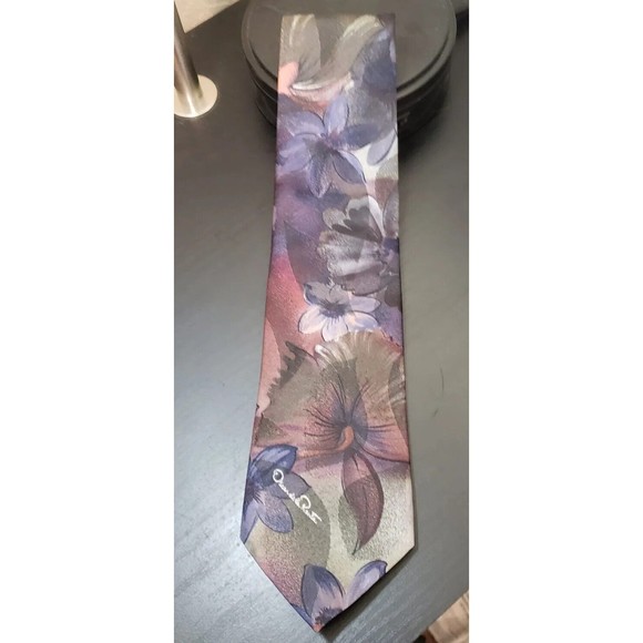 Oscar de la Renta Other - Oscar De La Renta Vintage Mens Tie Designer Abstract Blue Red Green Logo